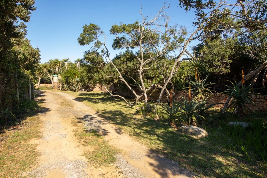 4 Bedroom Property for Sale in West Beach Eastern Cape